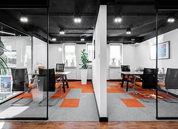 Biura sprzedaży i części wspólne - Warszawa 85 m²