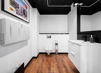 Biura sprzedaży i części wspólne - Warszawa 85 m²